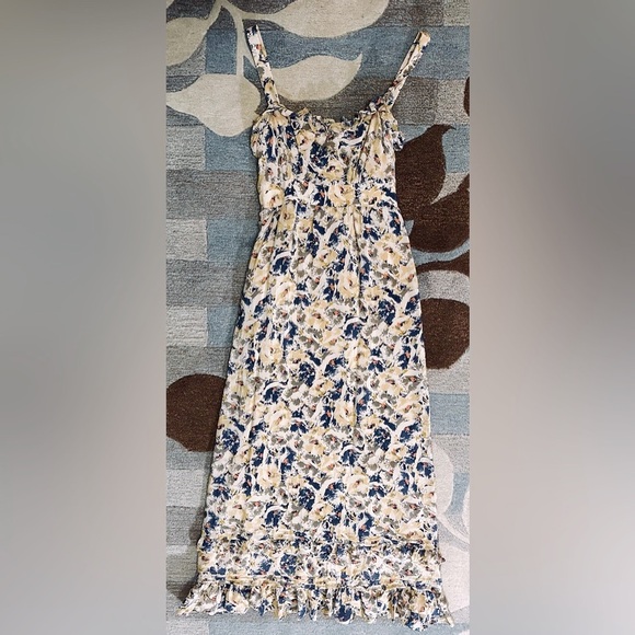 Anthropologie | Sleeveless Moulinette Soeurs Hydrangea Petals Silk Maxi Dress - Picture 3 of 12